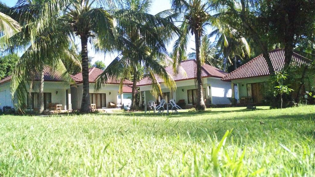 彭杜克斯欧拉假日公园 Labuhan Pandan 外观 照片